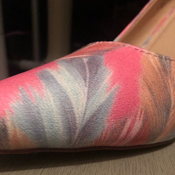 NWT Liliana Multicolored Pastel Floral & Leaf Print Classic Heels, 8.5 - Picture 12 of 16